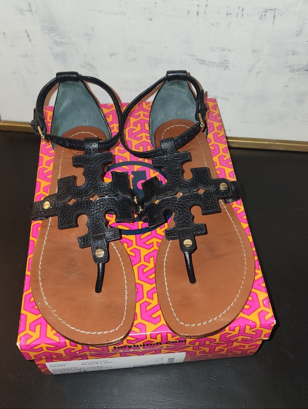 Tory Burch Size 8 Phoebe Black Leather Sandals